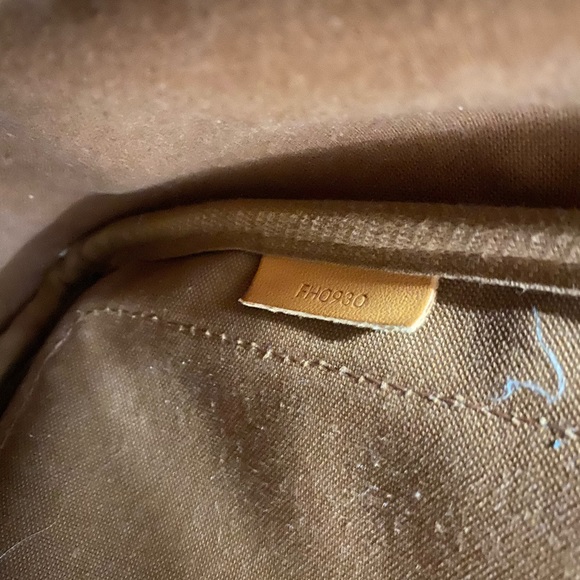 Louis Vuitton Gibeciere Gm Brown Leather Cross Body Bag - Picture 10 of 13